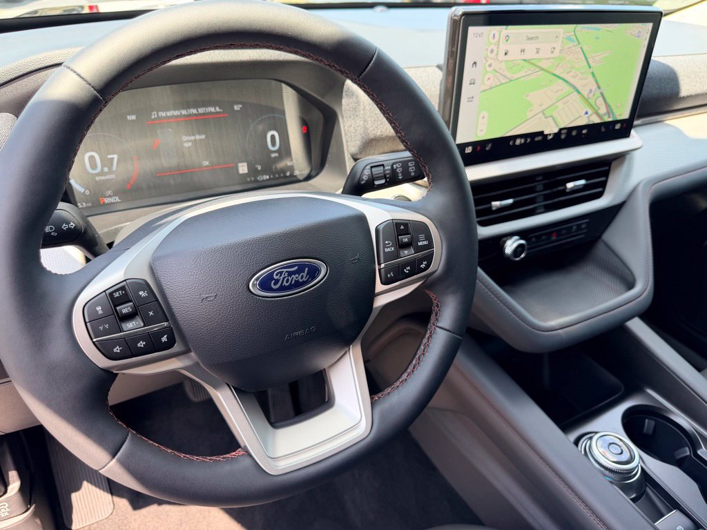 New 2026 Ford Explorer Active w/ Active Comfort Package RWD image 19