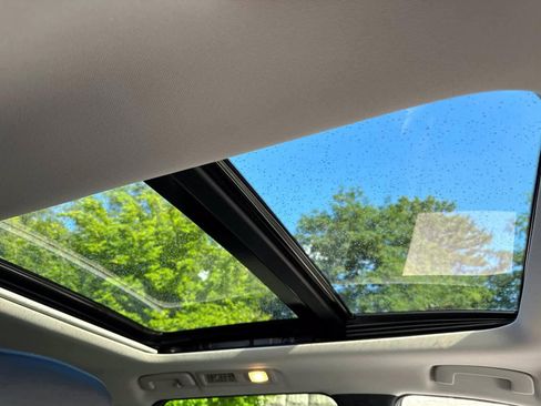 Used 2023 INFINITI QX60 Luxe image 9