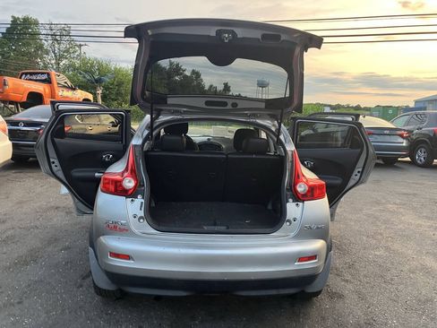 Used 2011 Nissan Juke SV AWD/4WD image 32