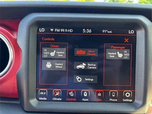 Used 2023 Jeep Wrangler Unlimited Rubicon w/ Cold Weather Group AWD/4WD image 29