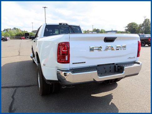 New 2026 RAM 3500 Big Horn AWD/4WD image 5