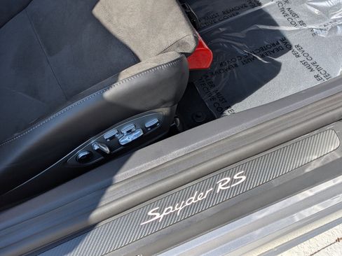 Certified 2025 Porsche 718 Boxster Spyder RS image 22