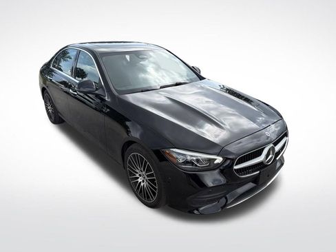 Used 2025 Mercedes-Benz C 300 Sedan image 3