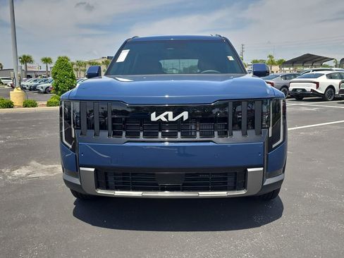 New 2027 Kia Telluride S FWD image 3