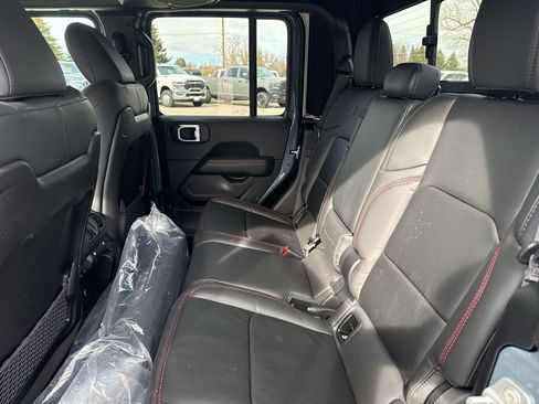 New 2026 Jeep Gladiator Rubicon AWD/4WD image 14