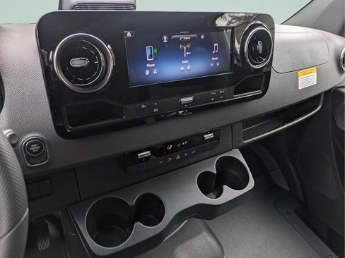 New 2026 Mercedes-Benz Sprinter 2500 image 12