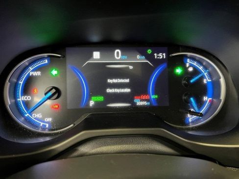 Used 2024 Toyota RAV4 XLE image 34