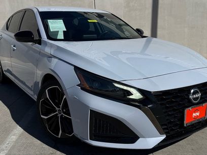 Used 2023 Nissan Altima 2.5 SR