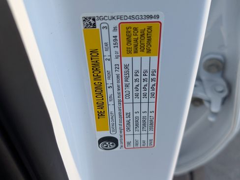 Used 2025 Chevrolet Silverado 1500 LT Trail Boss w/ LT Trail Boss Premium Package image 39