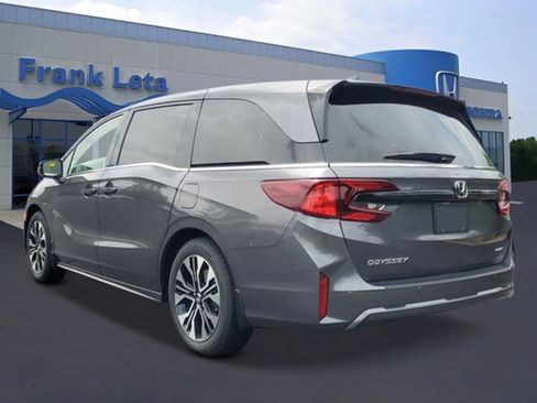 New 2026 Honda Odyssey Elite image 2