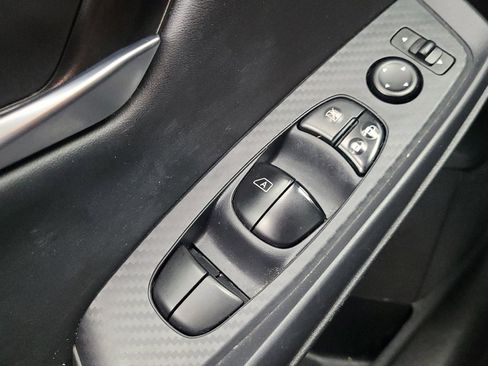 Used 2024 Nissan Sentra SV FWD image 27
