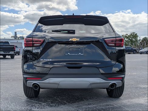 New 2026 Chevrolet Blazer LT w/ LPO, Floor Liner Package FWD image 6
