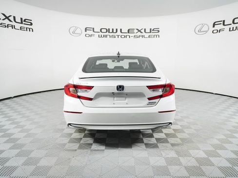 Used 2022 Honda Accord Sport image 6