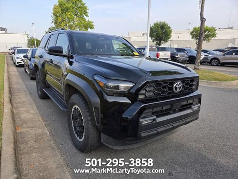 Used 2025 Toyota 4Runner TRD Off-Road AWD/4WD image 2
