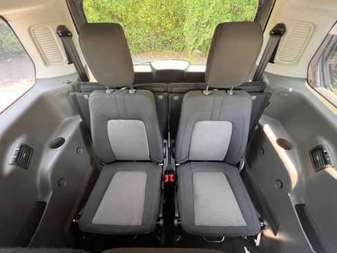 Used 2022 Ford Transit Connect XL FWD image 26