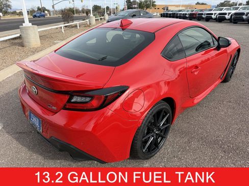 Used 2025 Toyota GR86 Premium image 5