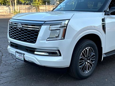 New 2026 Nissan Armada SL w/ Captain's Chari Seat Package image 7