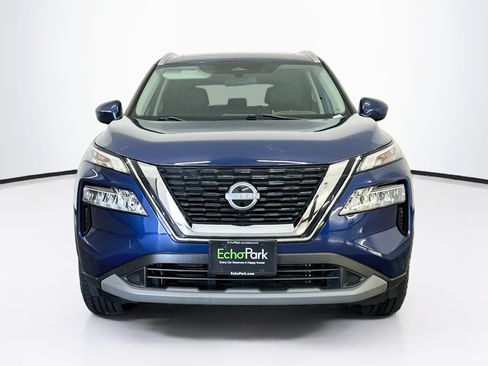 Used 2023 Nissan Rogue SV w/ SV Premium B Package AWD/4WD image 2