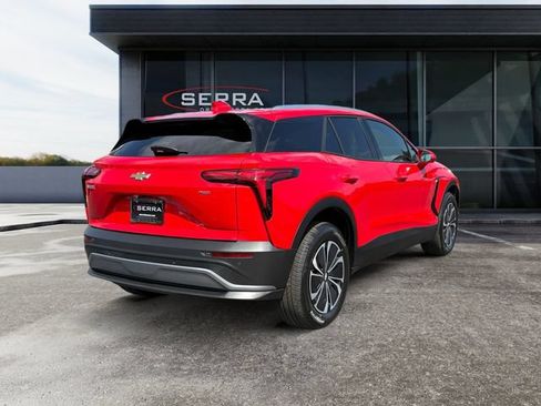 Used 2024 Chevrolet Blazer EV LT AWD/4WD image 5