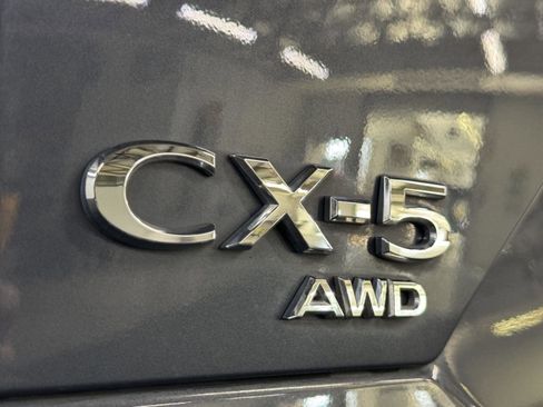 Used 2023 MAZDA CX-5 Carbon Edition image 8