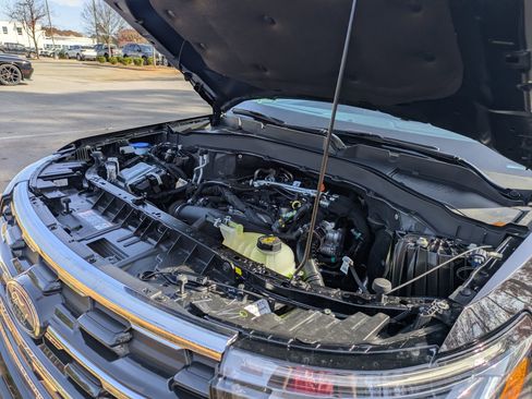 New 2026 Ford Explorer Active image 38