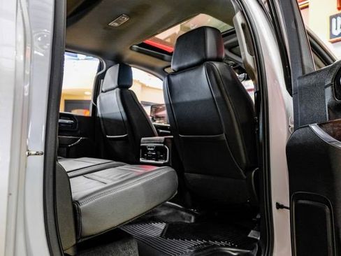 Used 2021 GMC Sierra 2500 Denali w/ Denali Ultimate Package image 38