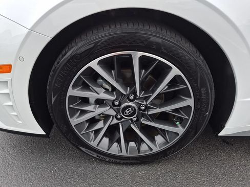 Used 2020 Hyundai Sonata Limited FWD image 9