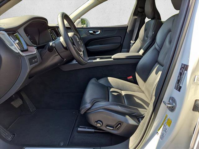 Used 2023 Volvo XC60 T8 Ultimate w/ Protection Package Premier AWD/4WD image 16
