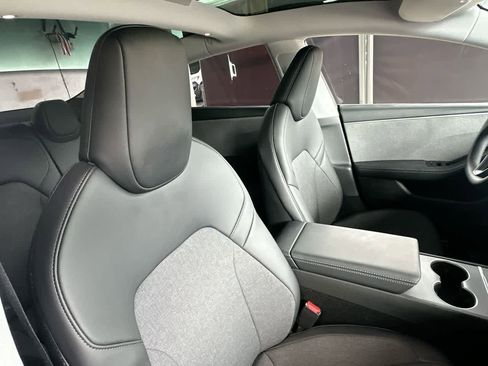 Used 2025 Tesla Model 3 RWD image 27