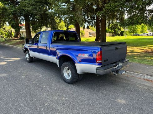 Used 2003 Ford F350 Lariat AWD/4WD image 3