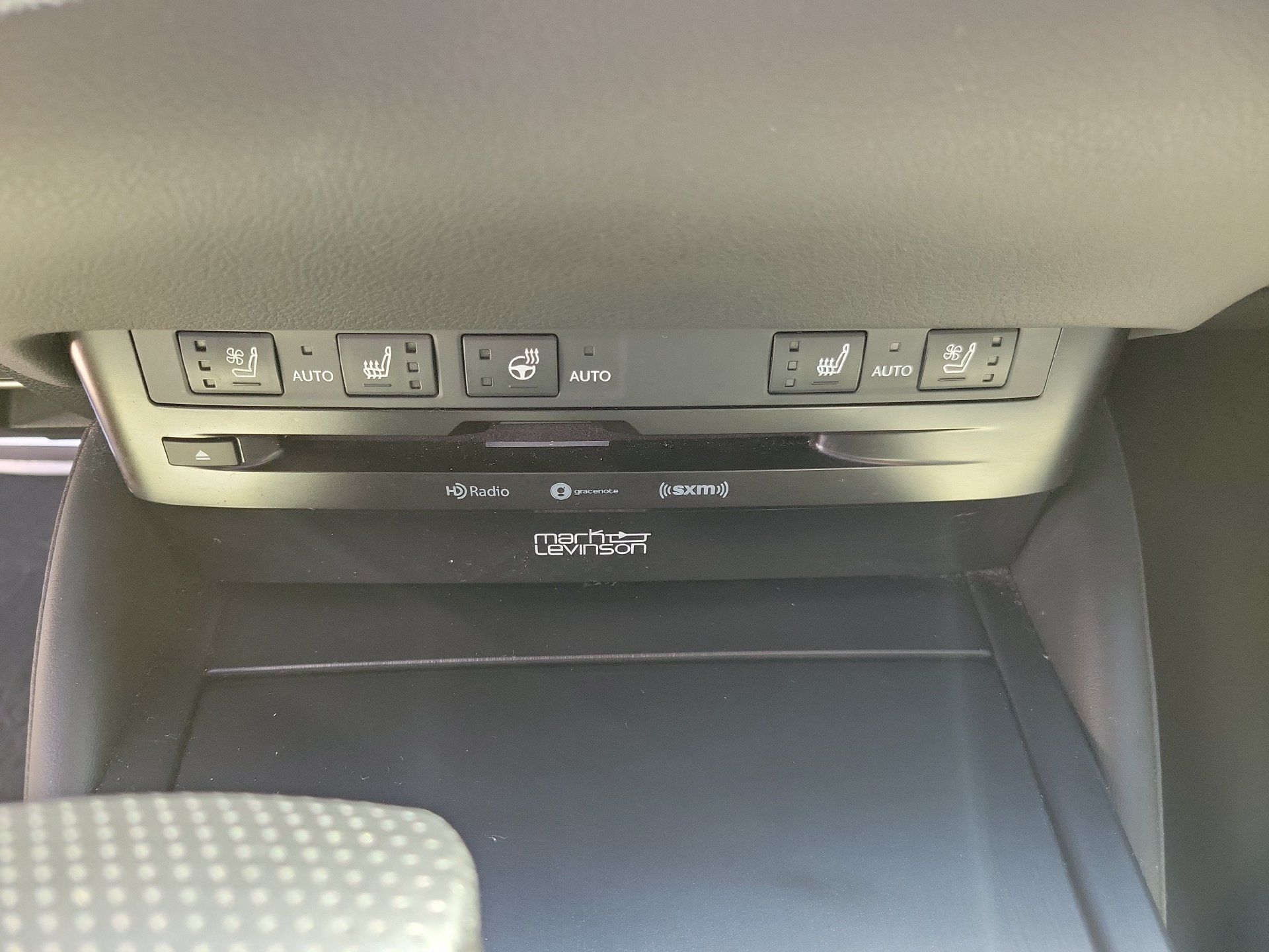 Used 2021 Lexus ES 350 F Sport w/ Special Edition FWD image 40