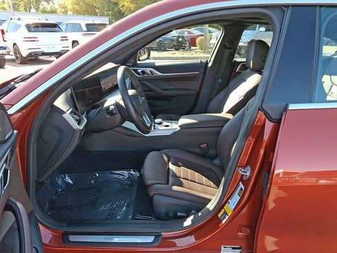Used 2022 BMW i4 eDrive40 w/ Premium Package image 17