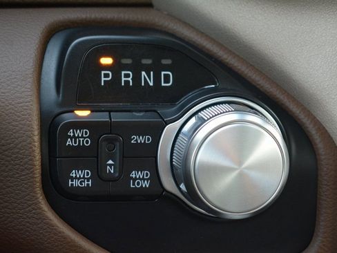 Used 2022 RAM 1500 Laramie image 19