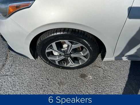 Used 2019 Kia Forte LXS image 14