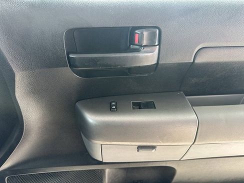 Used 2013 Toyota Tundra 2WD Double Cab Long Bed image 20