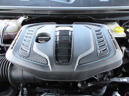 Used 2023 Jeep Wagoneer L Series III w/ Premium Group I image 54