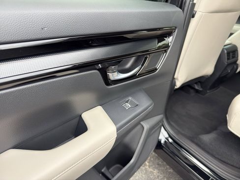 Certified 2023 Honda CR-V EX-L image 31