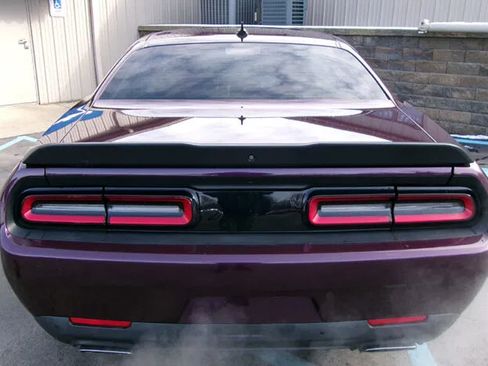 Used 2020 Dodge Challenger R/T Scat Pack RWD image 4