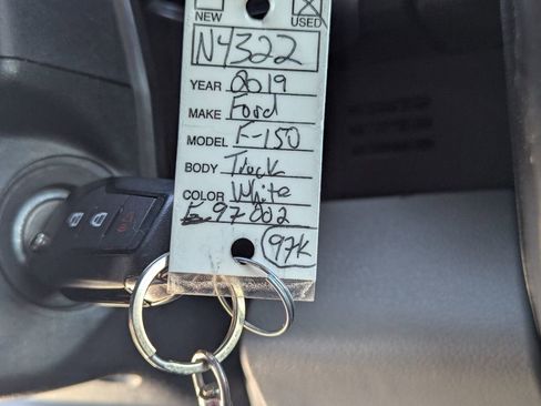 Used 2019 Ford F150 XLT w/ XTR Package image 36