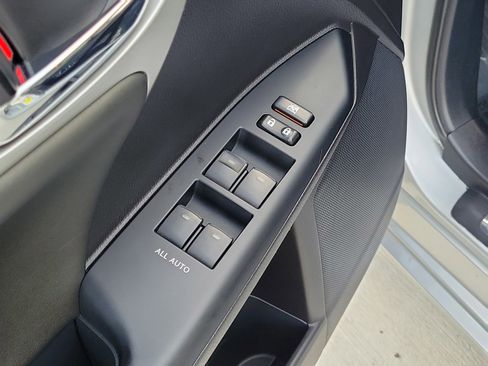 Used 2012 Lexus CT 200h Premium w/ Premium Audio Pkg image 14