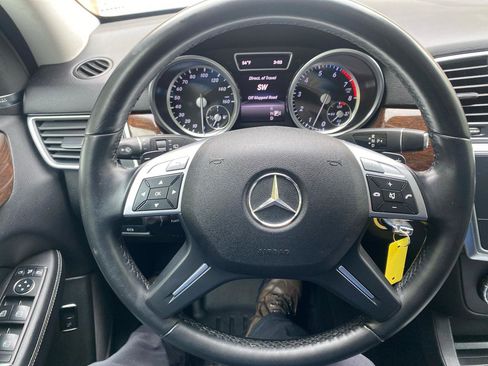 Used 2014 Mercedes-Benz ML 350 4MATIC image 10
