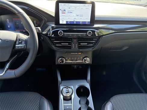 Used 2025 Ford Escape ST-Line image 14