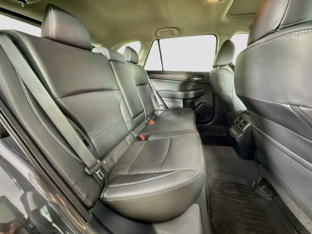 Used 2019 Subaru Outback 2.5i Limited AWD/4WD image 35