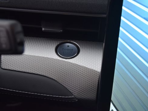 Certified 2021 Ford Mustang Mach-E Select w/ Comfort/Technology Package image 15