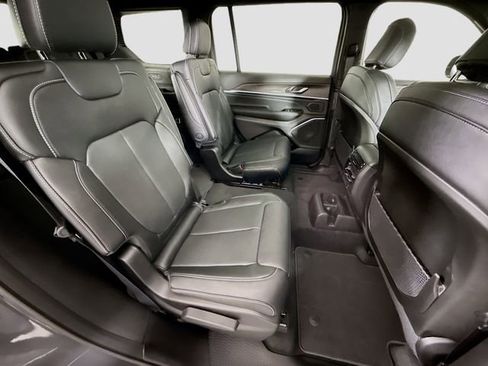 New 2026 Jeep Grand Cherokee L Limited AWD/4WD image 28