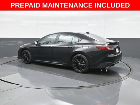 Certified 2025 Toyota Camry SE FWD image 5