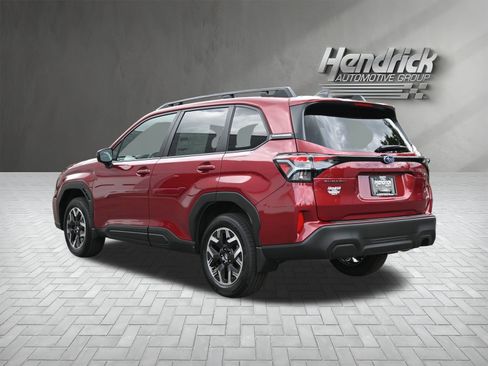 Certified 2025 Subaru Forester Premium w/ Convenience Package #2 image 7