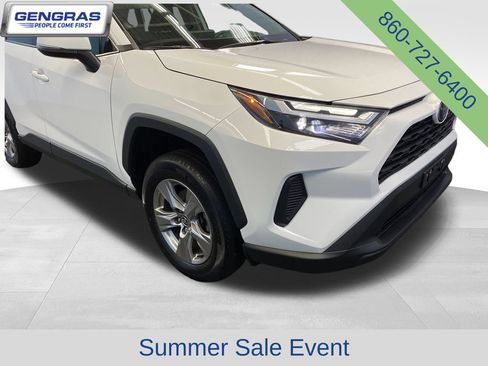 Used 2022 Toyota RAV4 XLE w/ Convenience Package AWD/4WD image 46