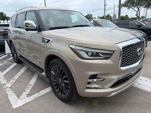 Used 2023 INFINITI QX80 Sensory w/ Cargo Package AWD/4WD image 2