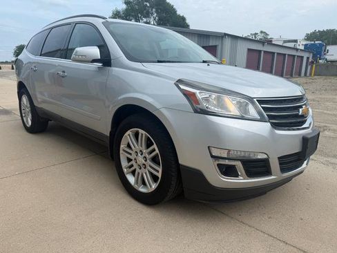 Used 2015 Chevrolet Traverse LT w/ Style and Technology Package AWD/4WD image 5